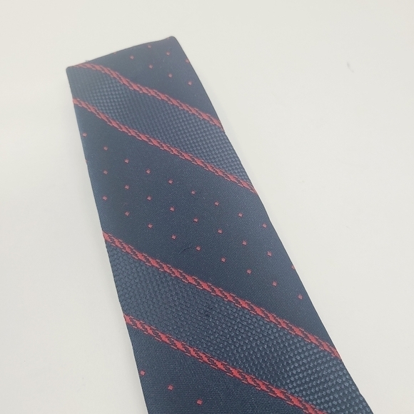 Christian Dior | Men's Navy and Red Mixed Print Tie (One Size) - Picture 8 of 11